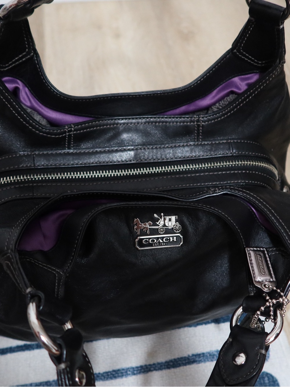 LIKE NEW!Vintage Coach Y2K Madison Maggie Shoulder Bag Metallic Black Leather XL - Picture 3 of 16